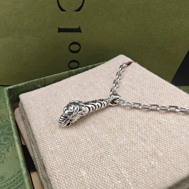 NO:108870,Gucci counter hits, direct sales price of the manufacturer, original one to one replica, length 70 cm, tiger head necklace, jewelry quality, gucci, necklace19860909古驰专柜爆款 厂家直销价 原版一比一复刻 长度70厘米 虎头项链,饰品精品,gucci,necklace,Jewelry