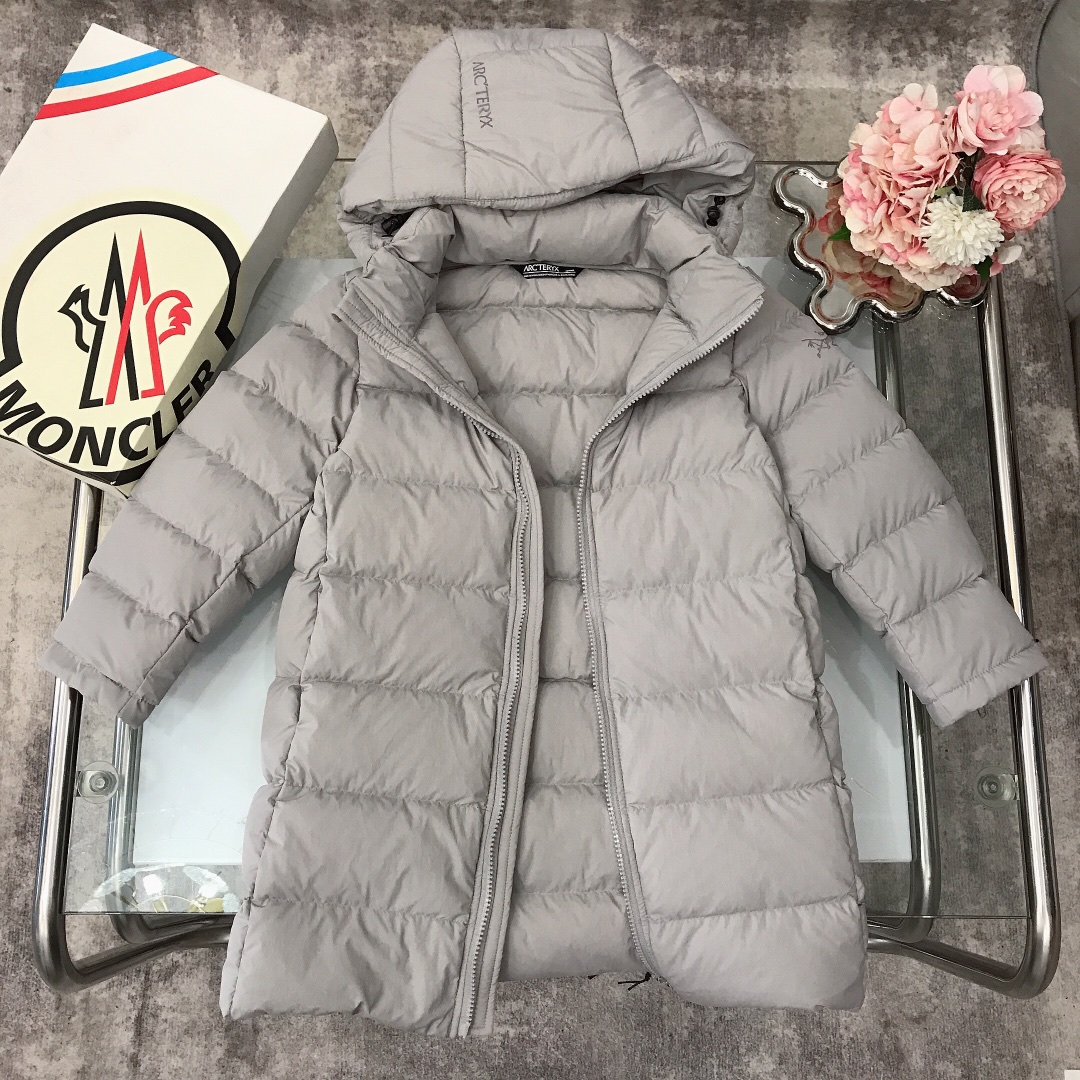 Arcteryx 2023 Children’s Outdoor Feather Jacket: Warm, Durable, Stylish Design. - 图片 2