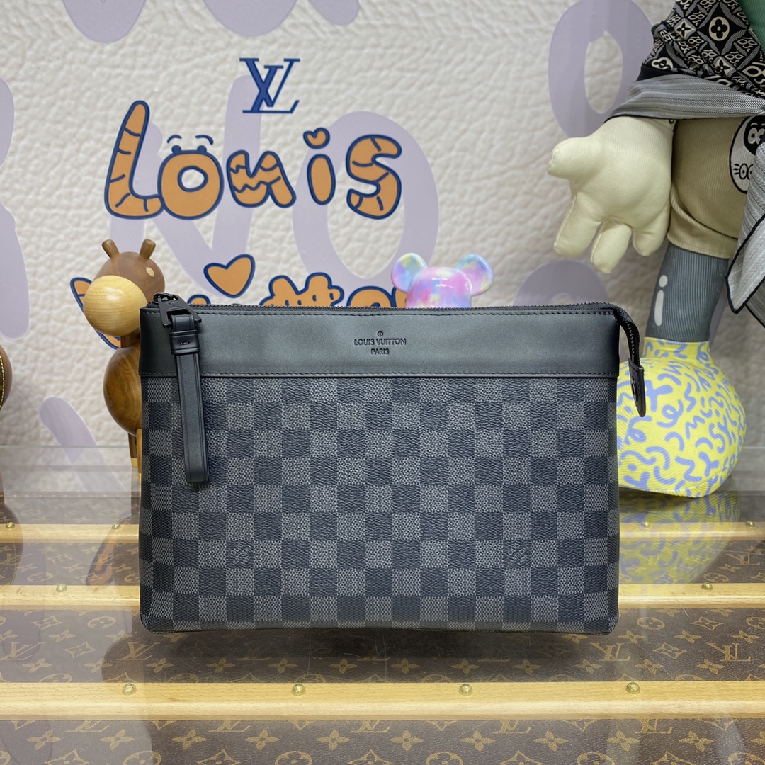 Louis Vuitton Clutches & Pouch Bags Black Grid Monogram Eclipse Canvas Pochette M82543