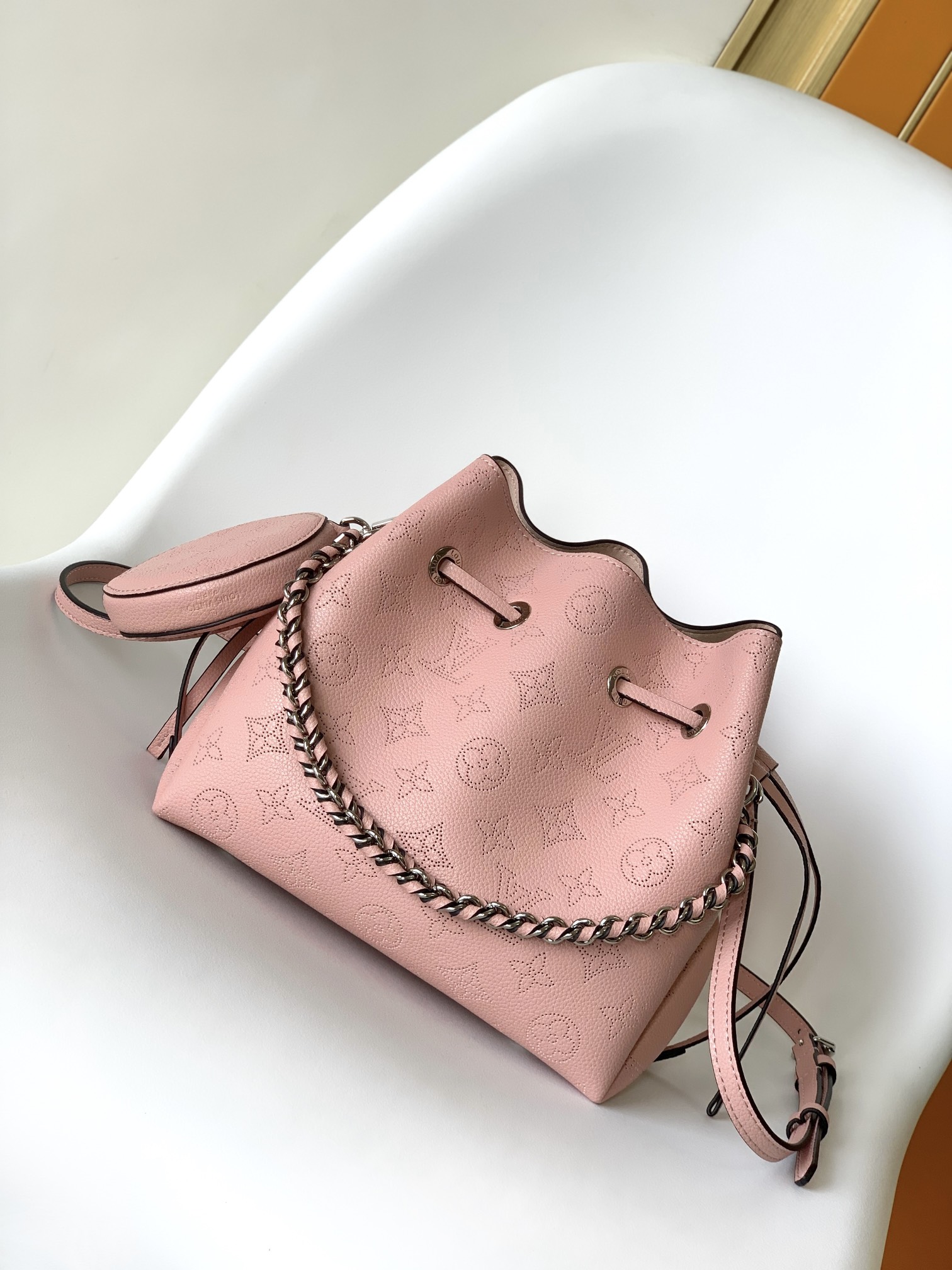 Loewe M22176浅粉 M21144浅蓝