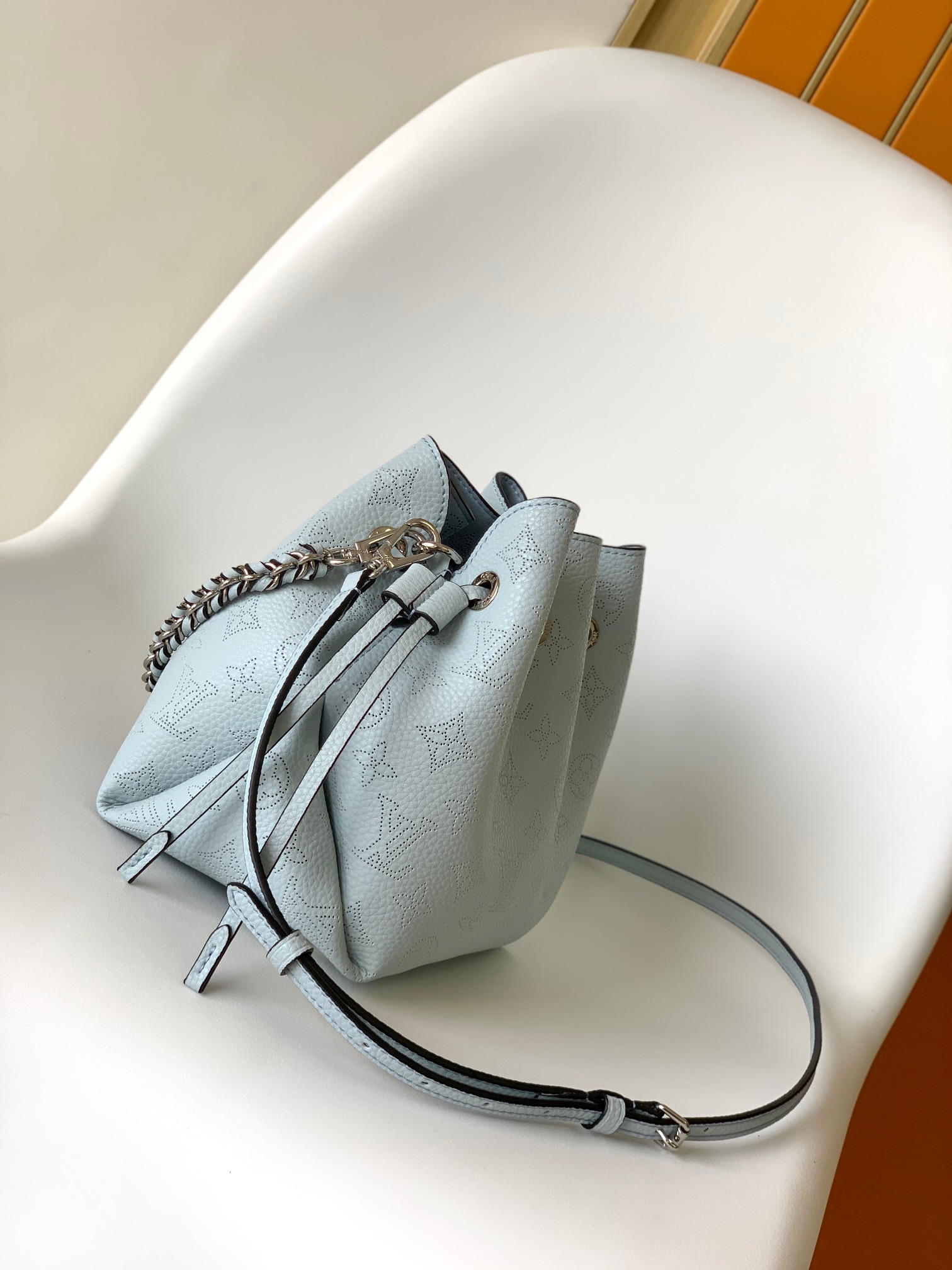 Loewe M22176浅粉 M21144浅蓝