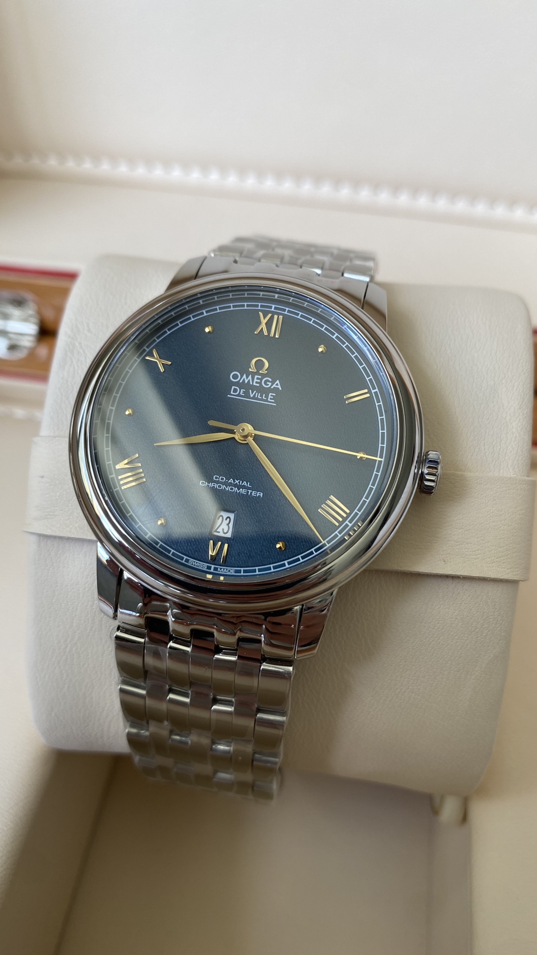 Omega Swiss Master Horology Mechanical Watch Timepiece Ref.807D9019 2