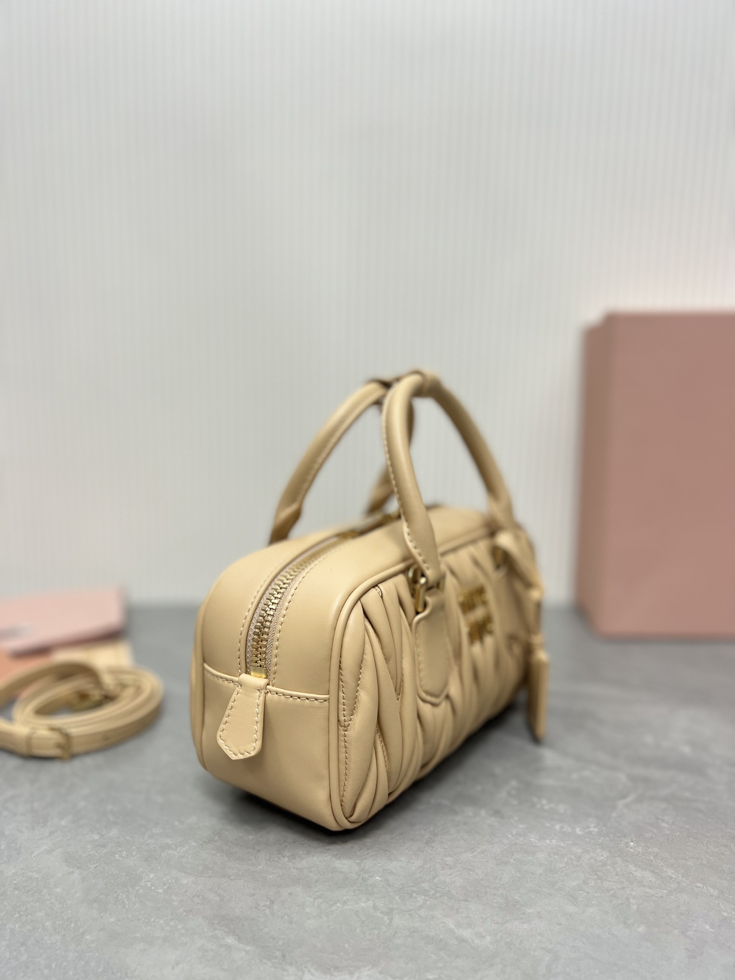 Miu Miu Miumiu23 new products