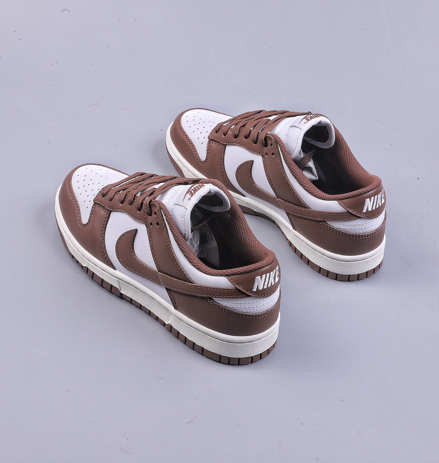 260 A Nike Dunk Low ”Surfaces In Brown And Sail” 巧克力 DD1503-124