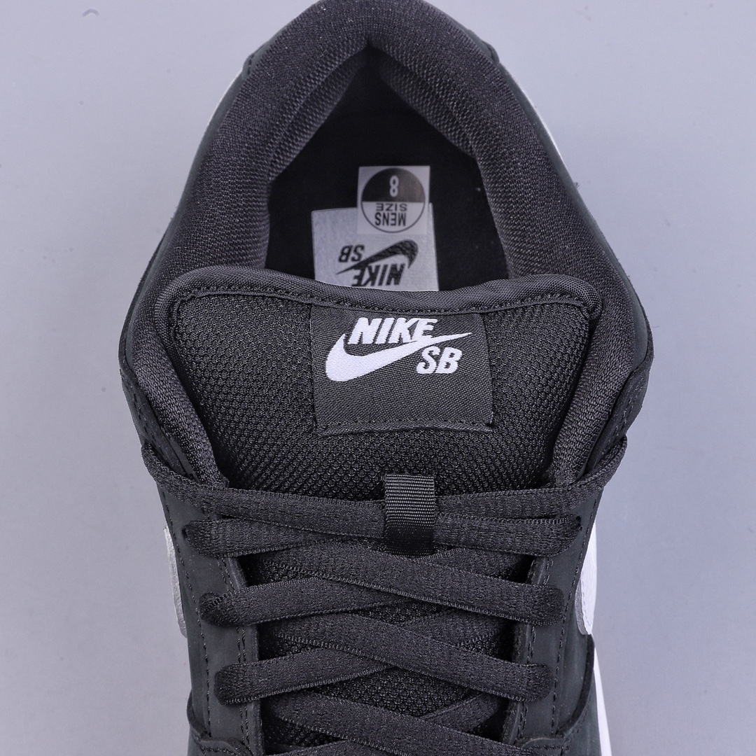 300 N版 Nike  SB Dunk Low ”Black Gum” 生胶黑白 SB低帮休闲板鞋 CD2563-006