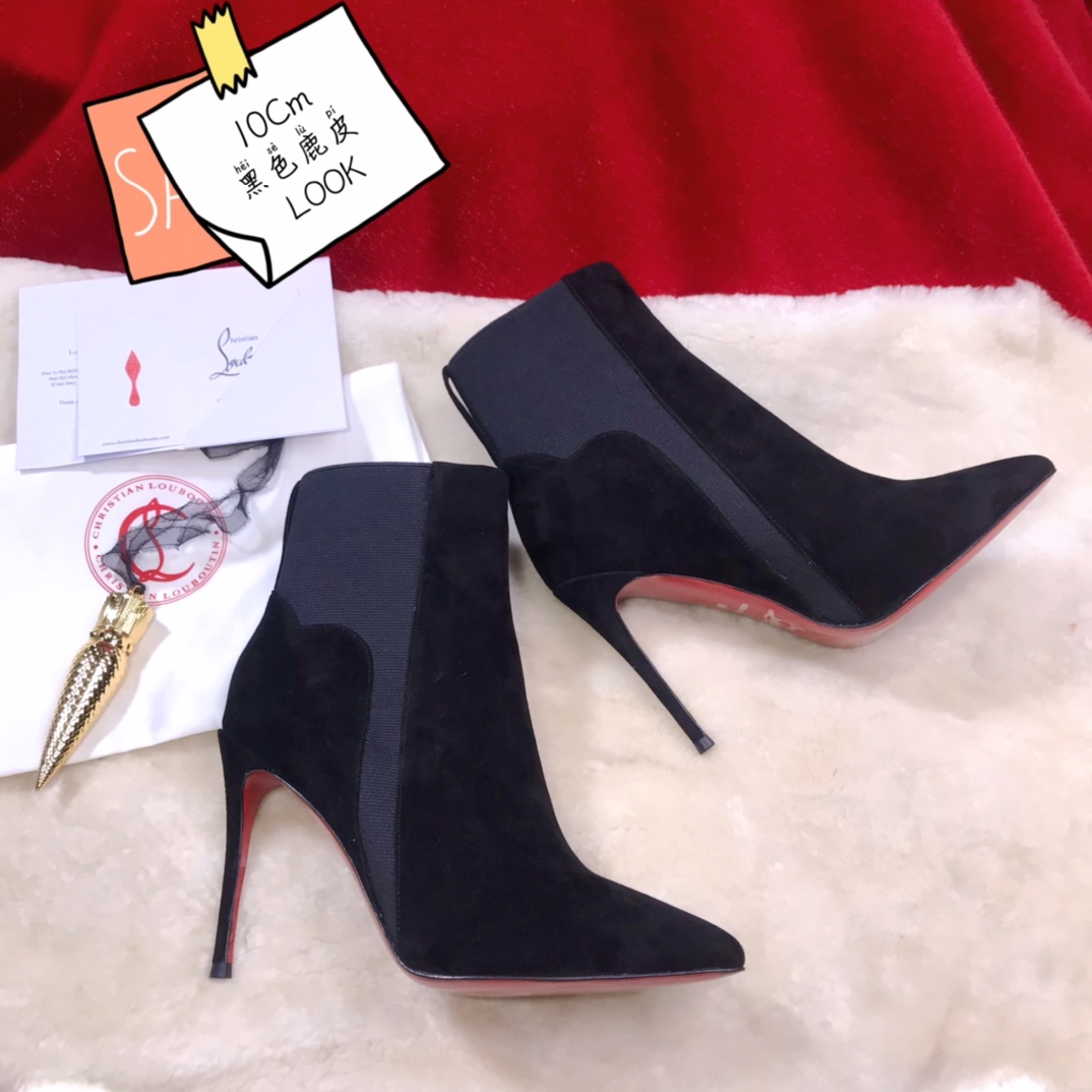 NO:336951,High-end customized autumn and winter boot series!  H10Cm, size 34-43. Private mold trademark zipper. 902-027 black deer leather, sheepskin, leather large styling, official website synchronization. 10-inch boots Standard European code Reference: 902-027 Color: black Material: cowhide Lining: goat leather Heel height: 10Cm Sole:leather sole Size: EUR 34-43 (US 4-11):,,christian louboutin, boots, sheepskin19860909高端订制 秋冬靴系列！ H10Cm,尺码34-43码.私模商标拉链 .902-027黑鹿皮,羊皮里,真皮大厎,官网同步.10寸靴 标准欧码 Reference:902-027 Color:black Material:cowhide Lining:goat leather Heel heigh:10Cm Sole:leather sole Size:EUR 34－43（US 4一11) :,,christian louboutin,boots,sheepskin,Women's Shoes