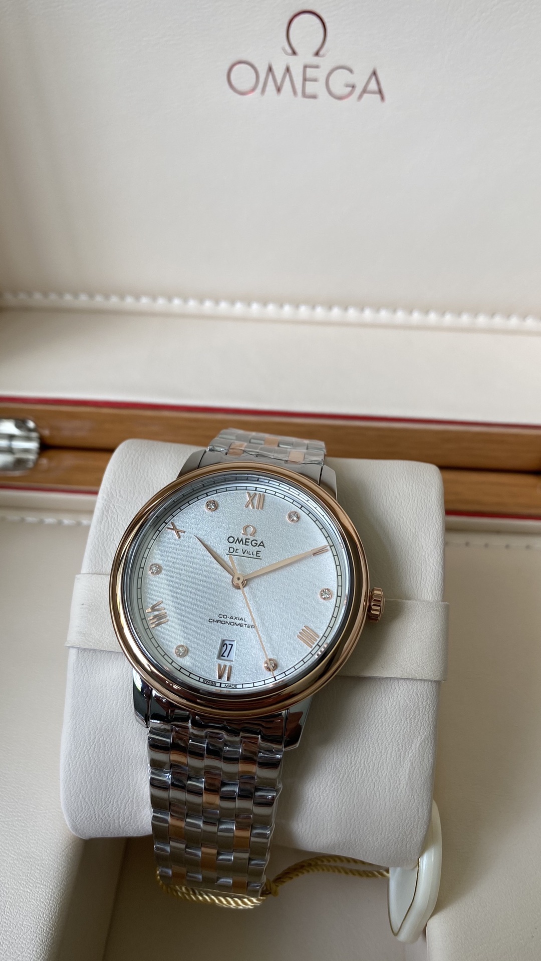 Omega Swiss Master Horology Mechanical Watch Timepiece Ref