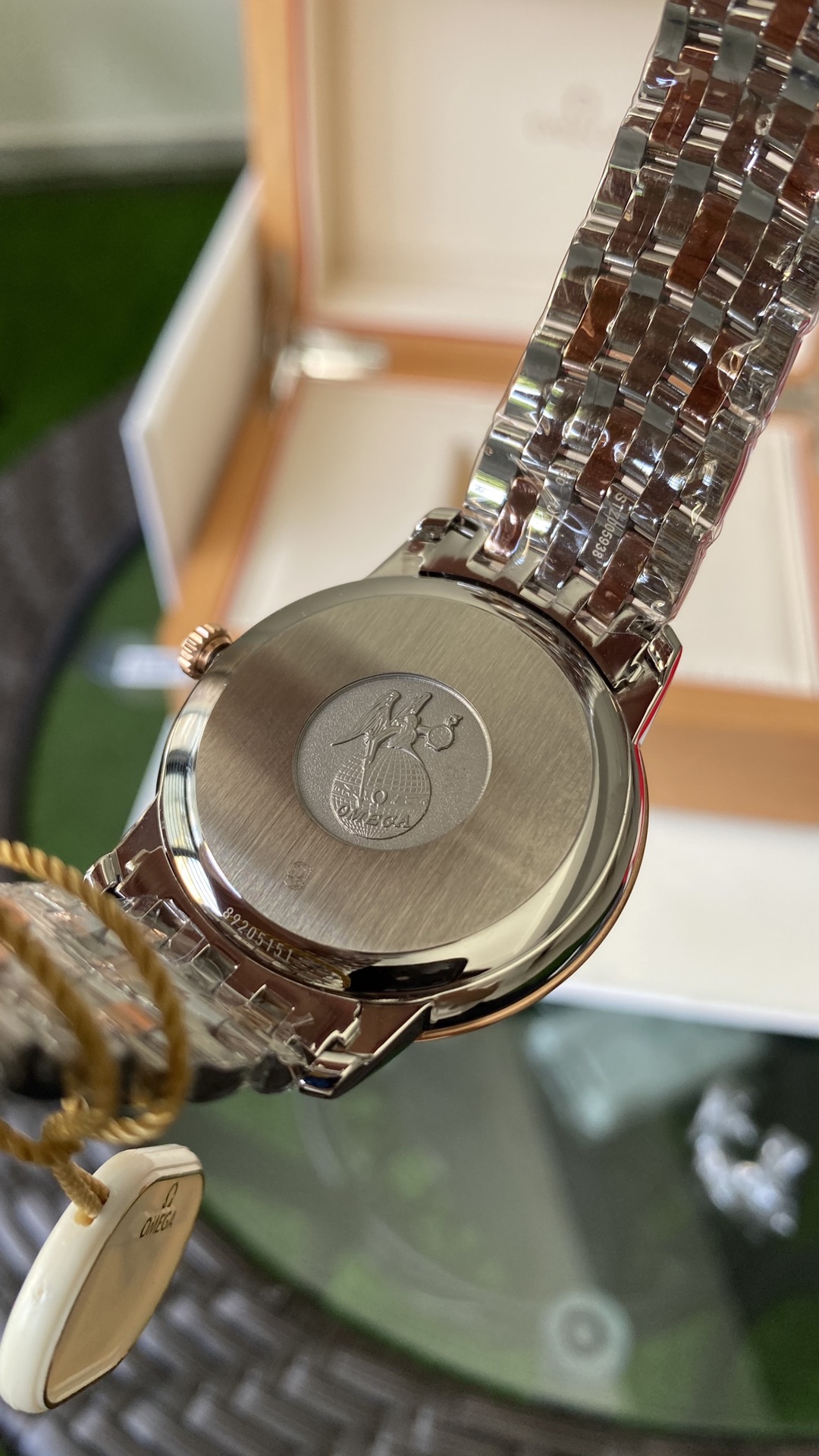 Omega Swiss Master Horology Mechanical Watch Timepiece Ref 8