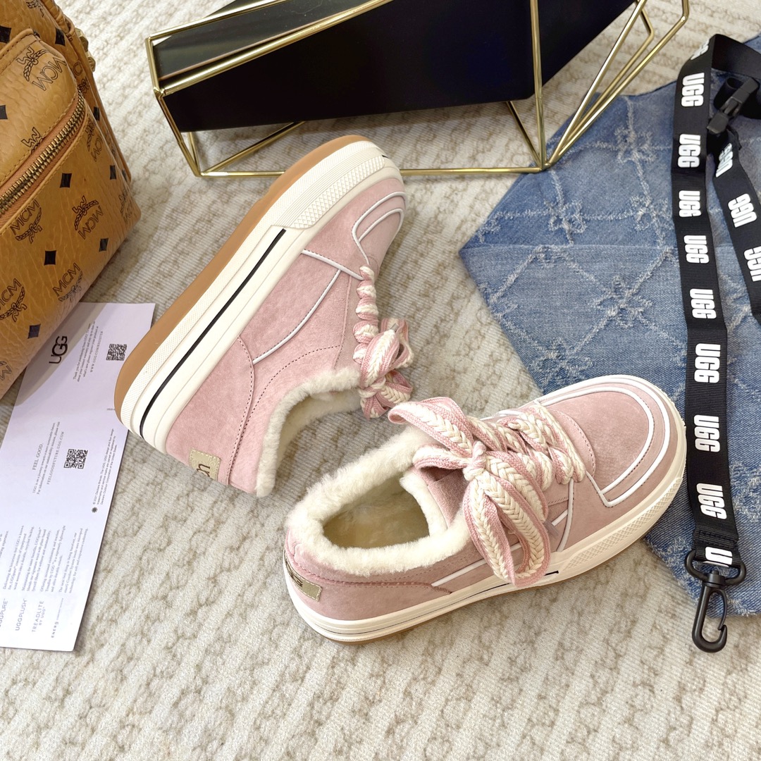 [UGG Women