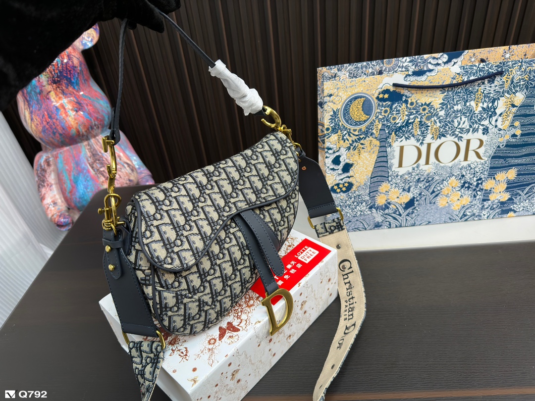 Knockoff Highest Quality
 Dior Saddle Bags Unsurpassed Gold Vintage