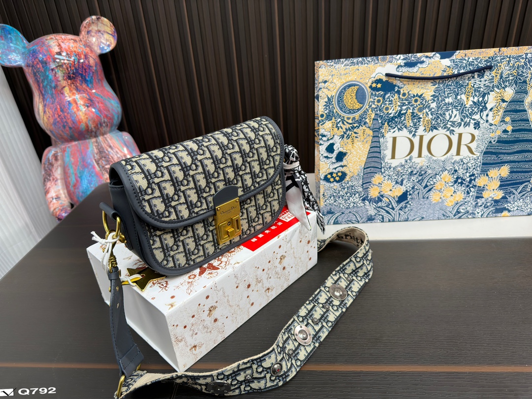 Dior Saddle Bags Unisex Fashion Casual