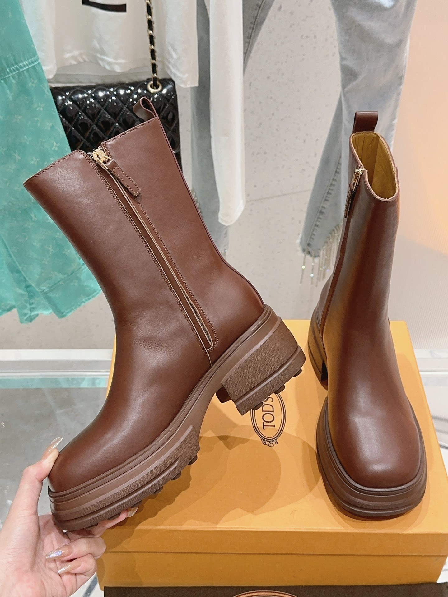 “Exclusive Plant: Imported Cattle Skin Chelsea Real Ankle Boots Review” - 图片 5
