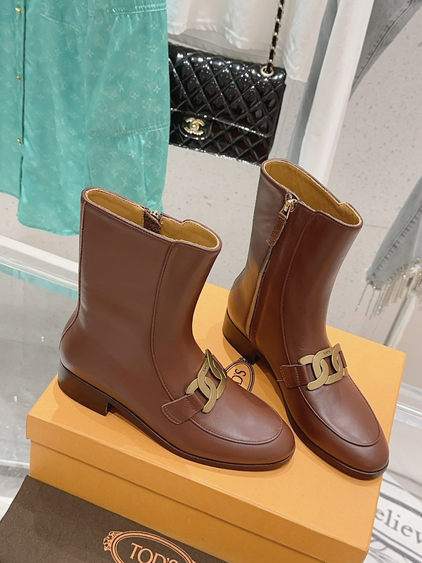 “Top Chelsea Kicks: Imported Cattle Skin with Exclusive Factory, 3.5cm, Sizes 35-40” - 图片 3