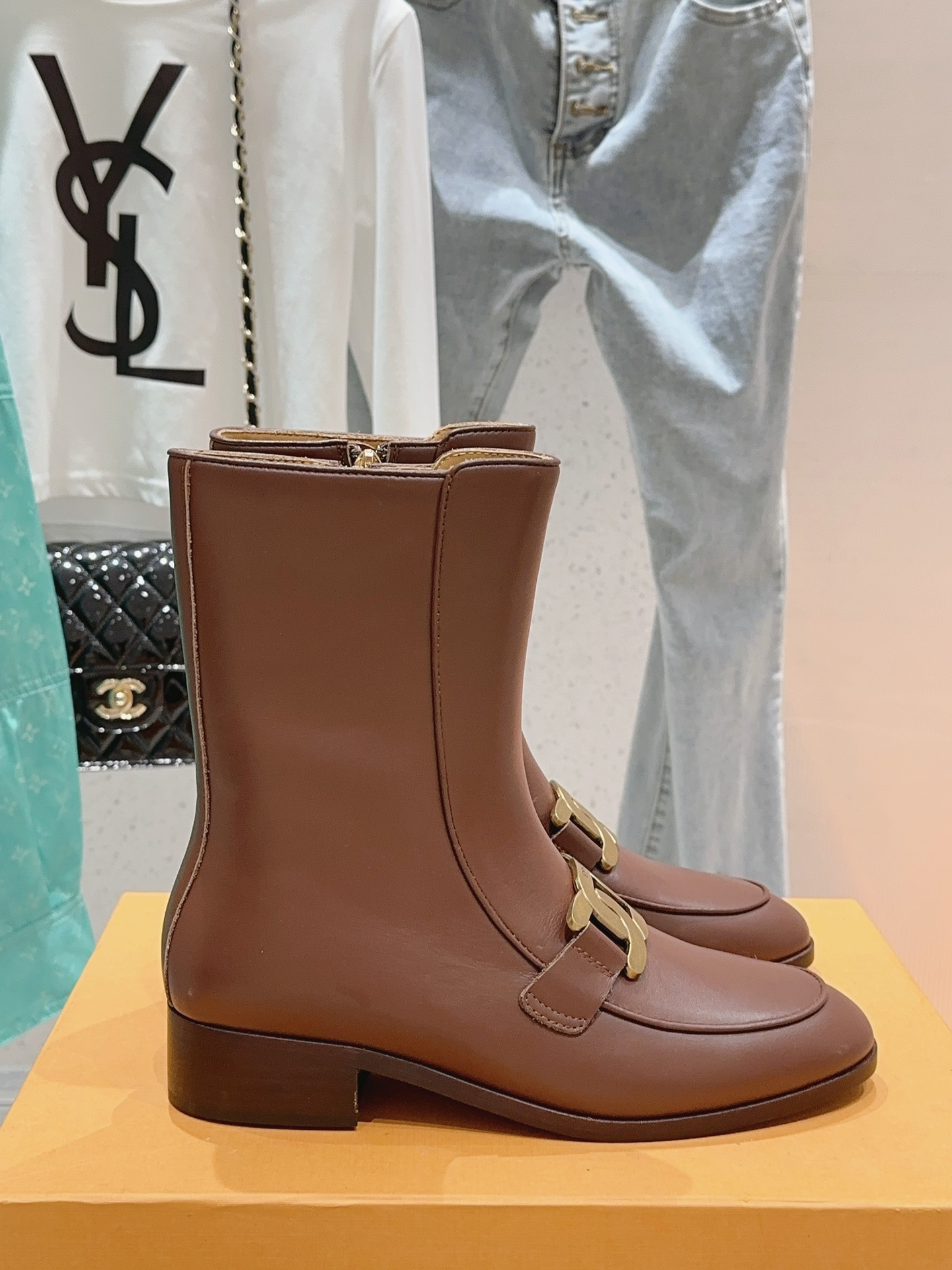 “Top Chelsea Kicks: Imported Cattle Skin with Exclusive Factory, 3.5cm, Sizes 35-40” - 图片 5