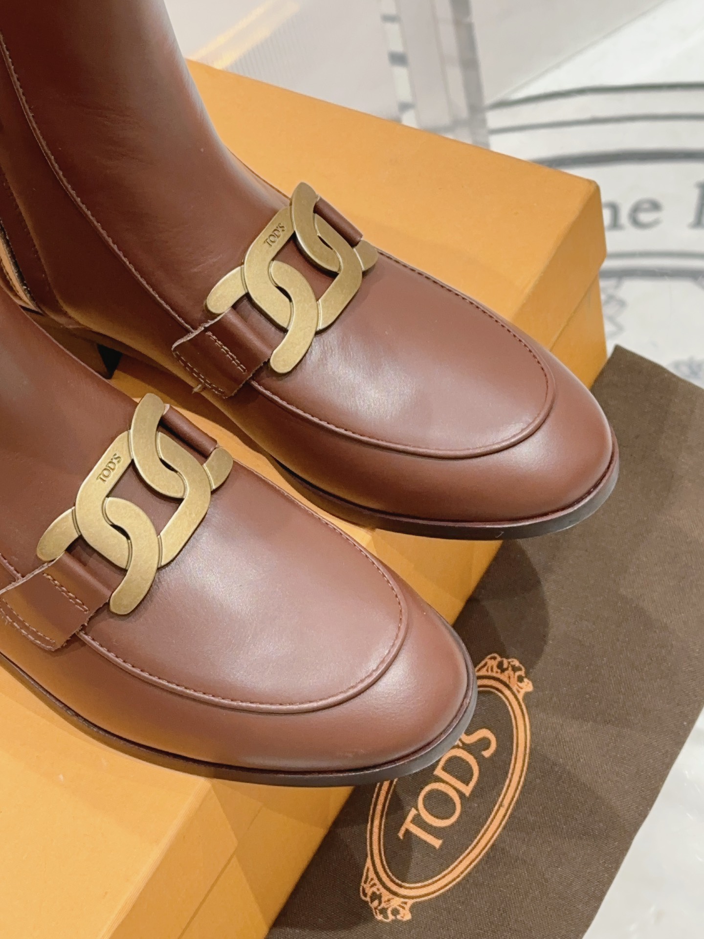 “Top Chelsea Kicks: Imported Cattle Skin with Exclusive Factory, 3.5cm, Sizes 35-40” - 图片 6