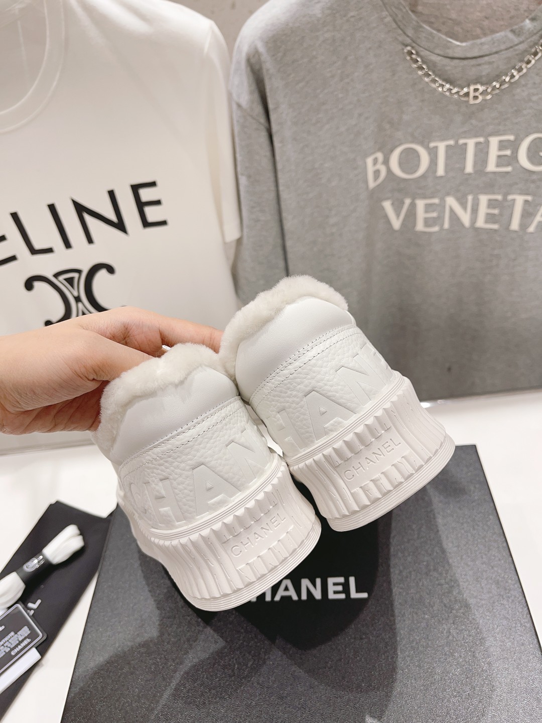 高版本出厂 Chanel*小香2025ss🦋大熊猫拼色厚底饼干鞋羊毛内里休闲鞋网红明星同款 专柜最新走秀