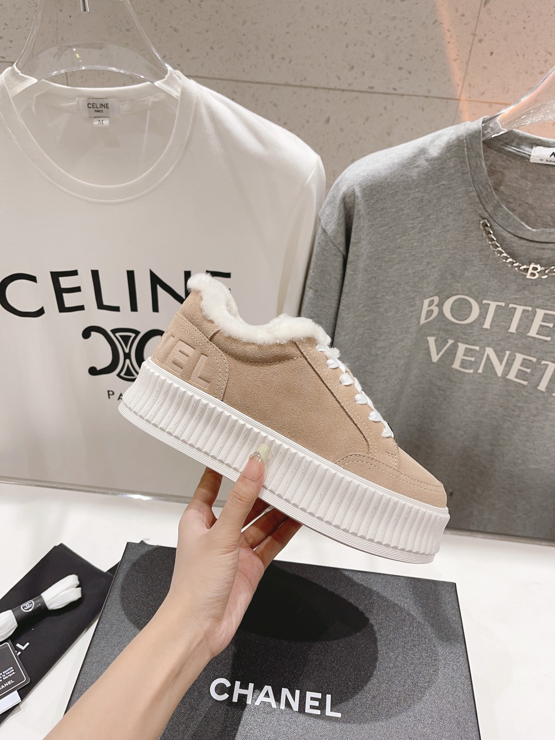 高版本出厂 Chanel*小香2025ss🦋大熊猫拼色厚底饼干鞋羊毛内里休闲鞋网红明星同款 专柜最新走秀