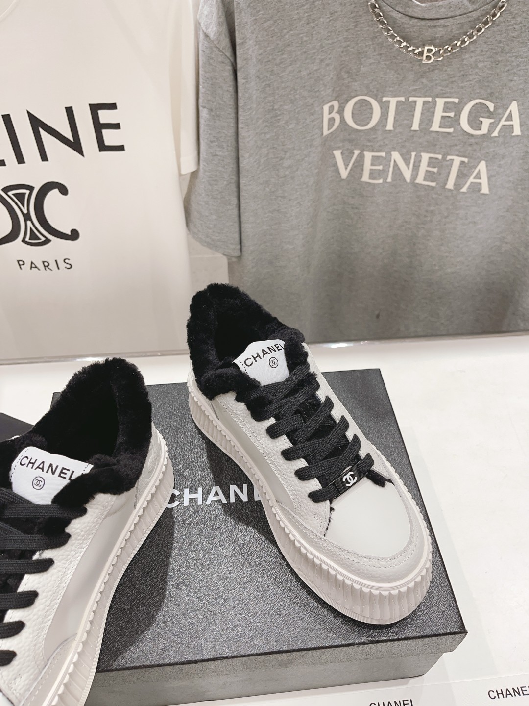 高版本出厂 Chanel*小香2025ss🦋大熊猫拼色厚底饼干鞋羊毛内里休闲鞋网红明星同款 专柜最新走秀