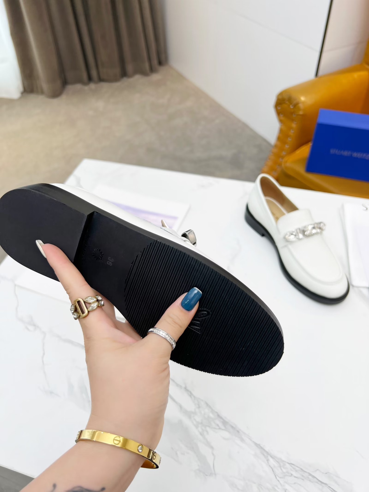 Stuart Weitzman Spring/Autumn Shoes: $500 Bid, Platinum Decor, Cattle Skin, Sheep Inner - 图片 7