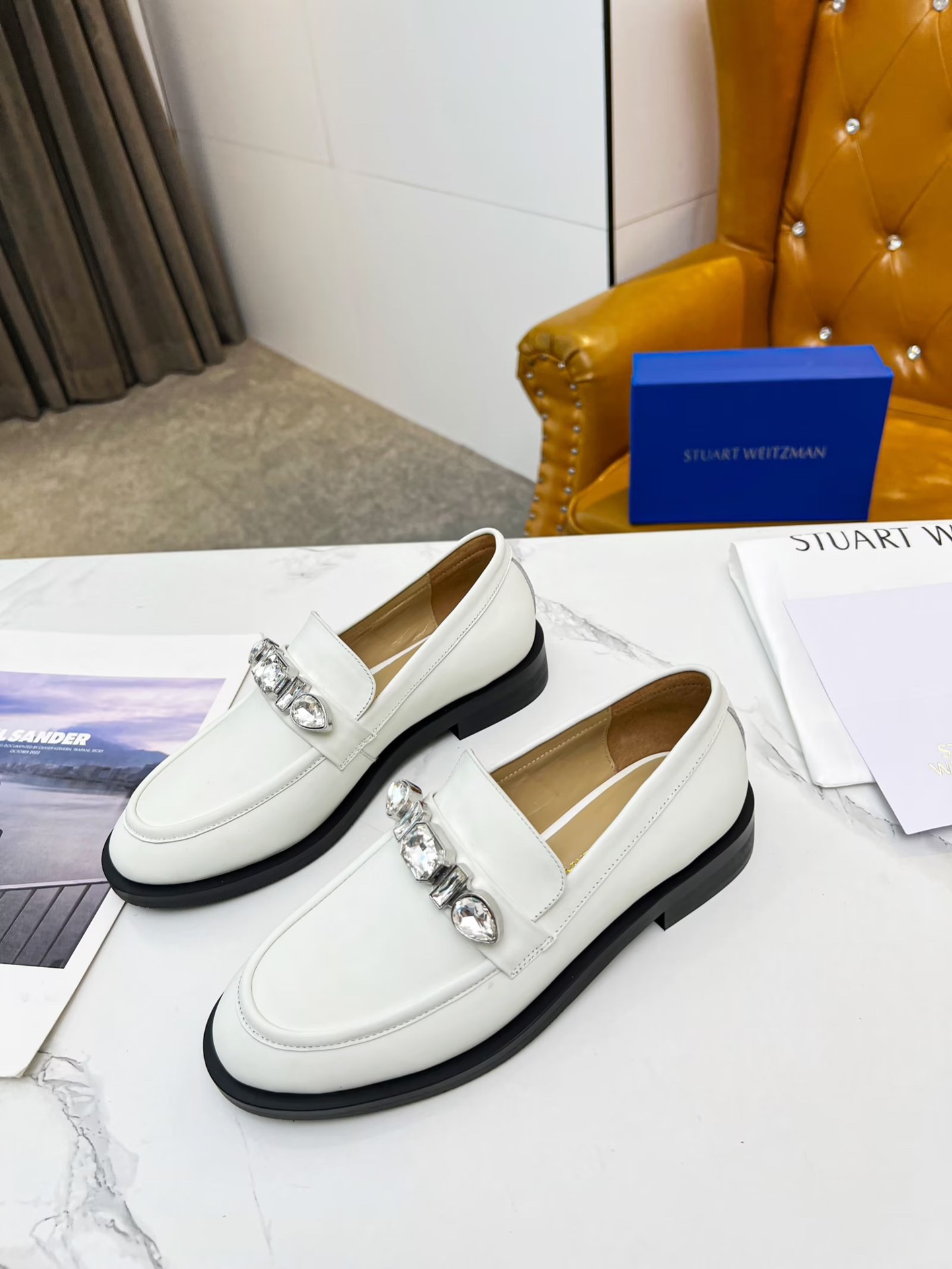 Stuart Weitzman Spring/Autumn Shoes: $500 Bid, Platinum Decor, Cattle Skin, Sheep Inner - 图片 3
