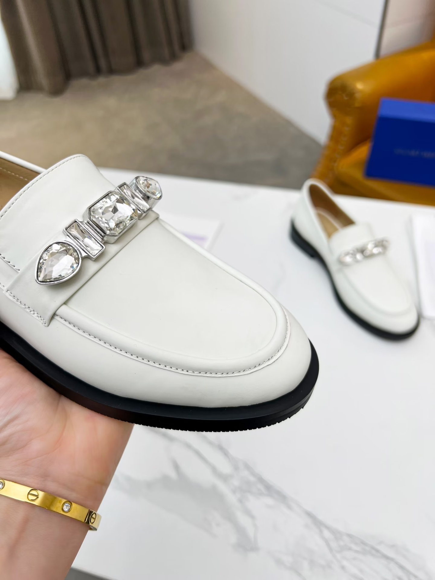 Stuart Weitzman Spring/Autumn Shoes: $500 Bid, Platinum Decor, Cattle Skin, Sheep Inner - 图片 8