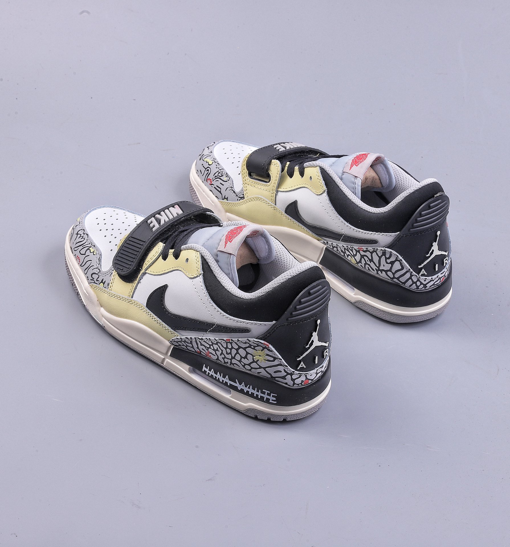 260 Air Jordan Legacy AJ312 鞋身采用了皮革材质打造 CD7069-101