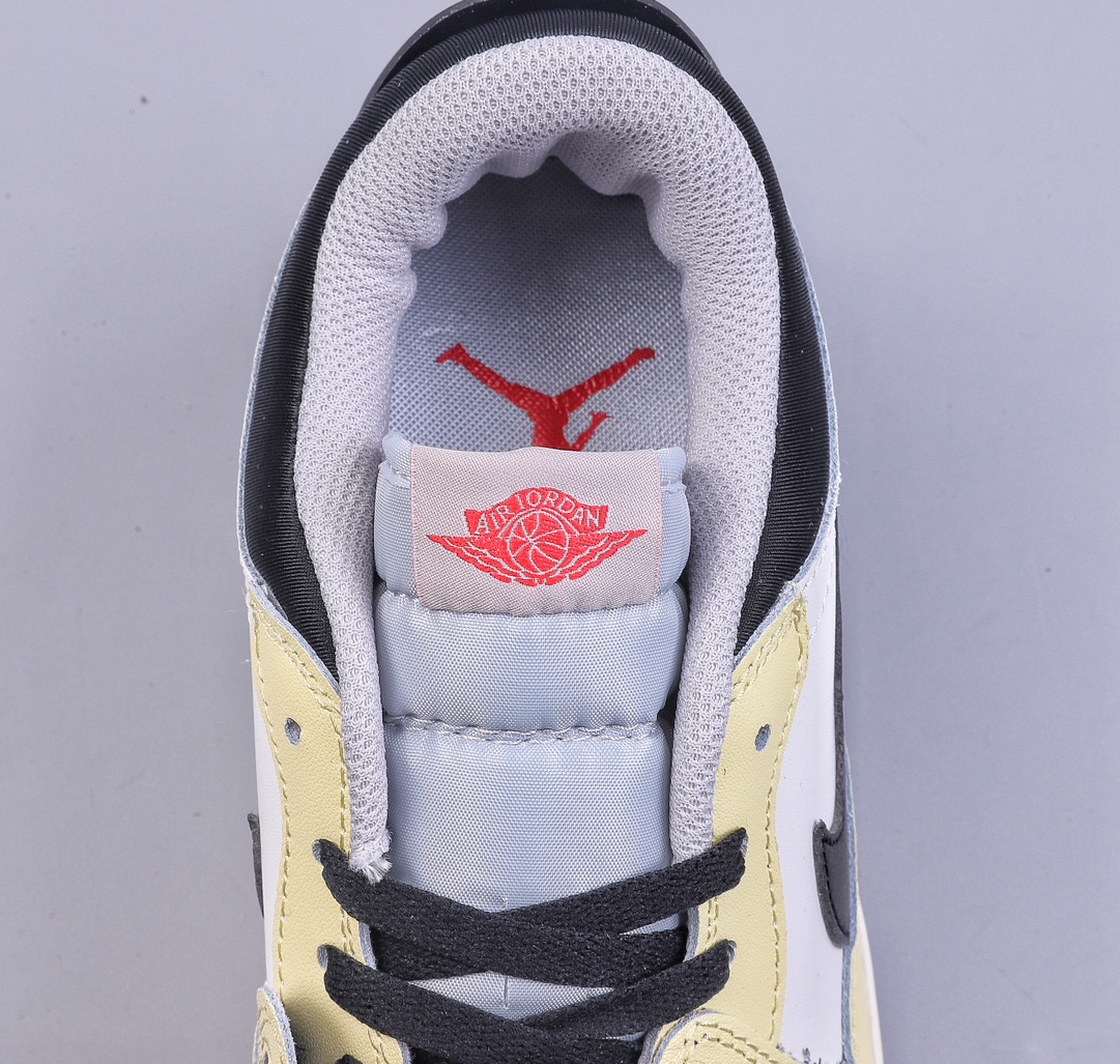 260 Air Jordan Legacy AJ312 鞋身采用了皮革材质打造 CD7069-101