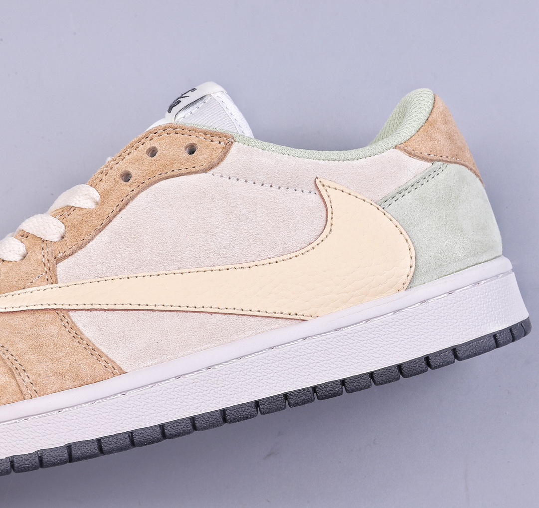 210 Travis Scott x Fragment x Air Jordan 1 Low TS联名倒勾低帮板鞋  DM7866-688