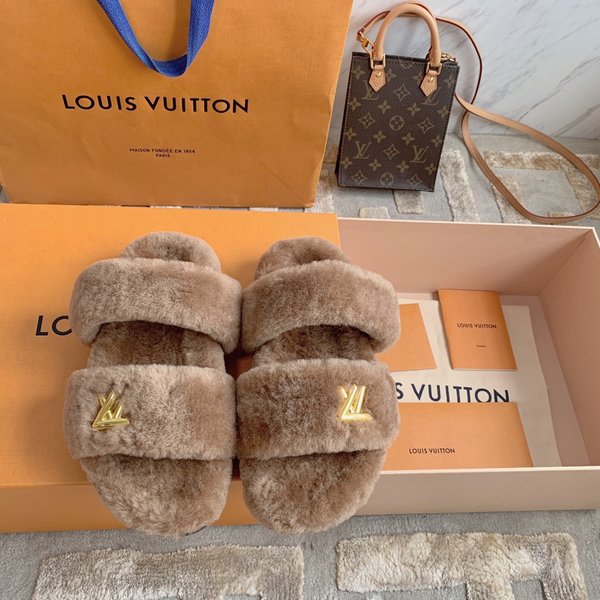 Louis Vuitton Shoes Slippers Gold Hardware Sheepskin Wool Sunset