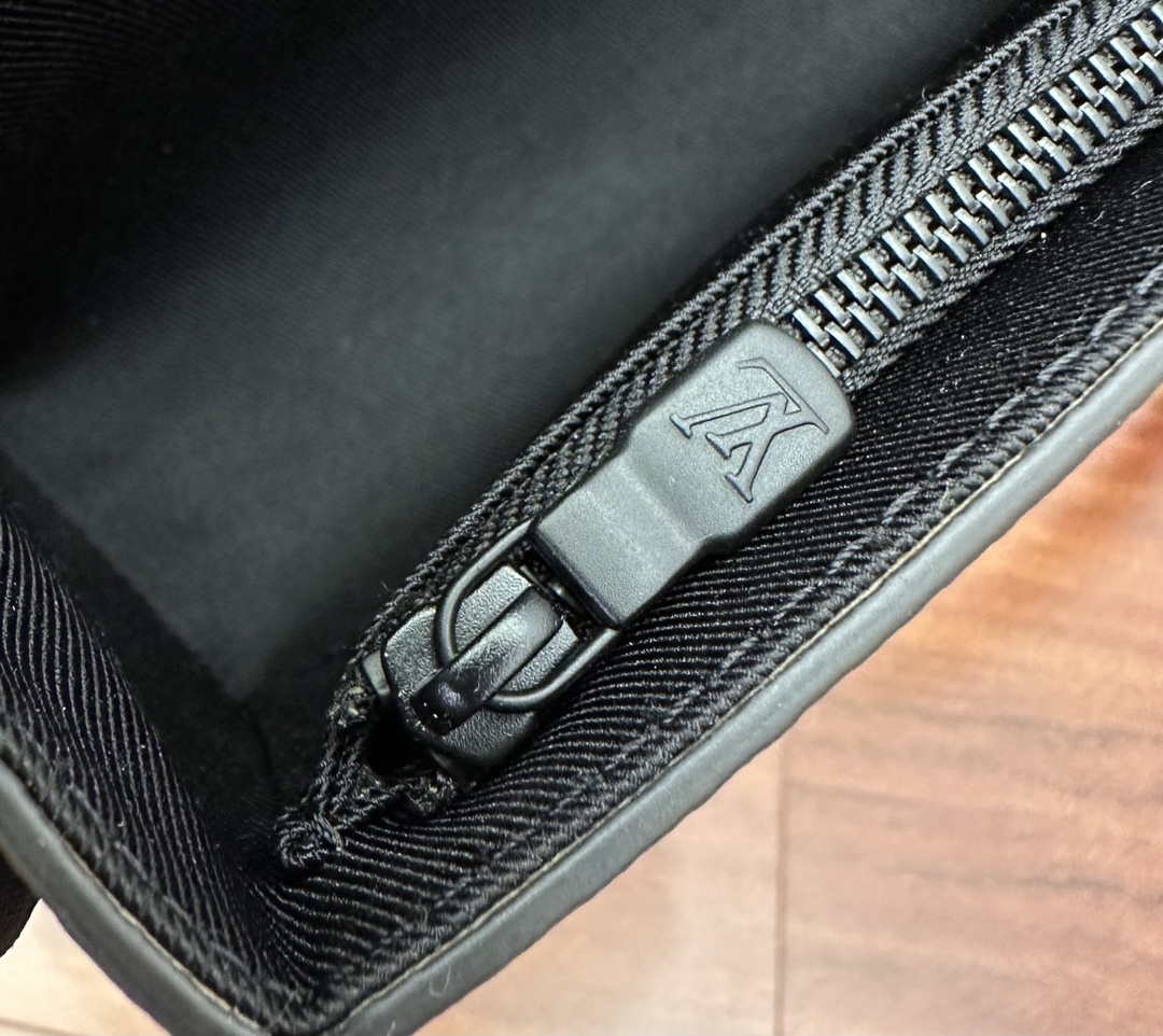 独家首发型号特正版M82534品质全面再次升级专柜同步电子芯片内码新礼盒礼品袋保护纸铜版电子标签合格证皮
