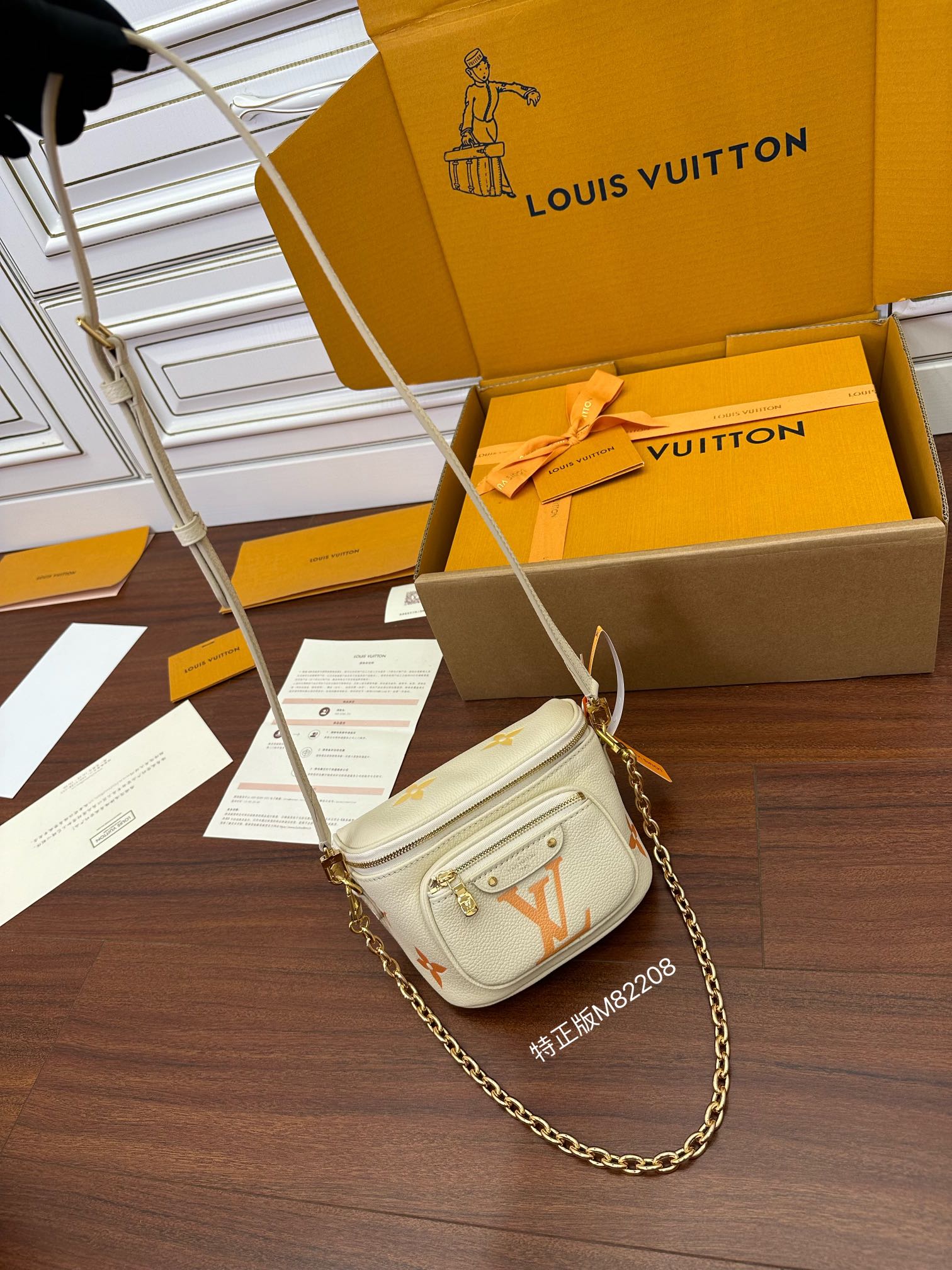 路易威登 Louis Vuitton 高定典藏名品高定成衣时装外套连衣裙衬衫T恤 #413C4D3F 7