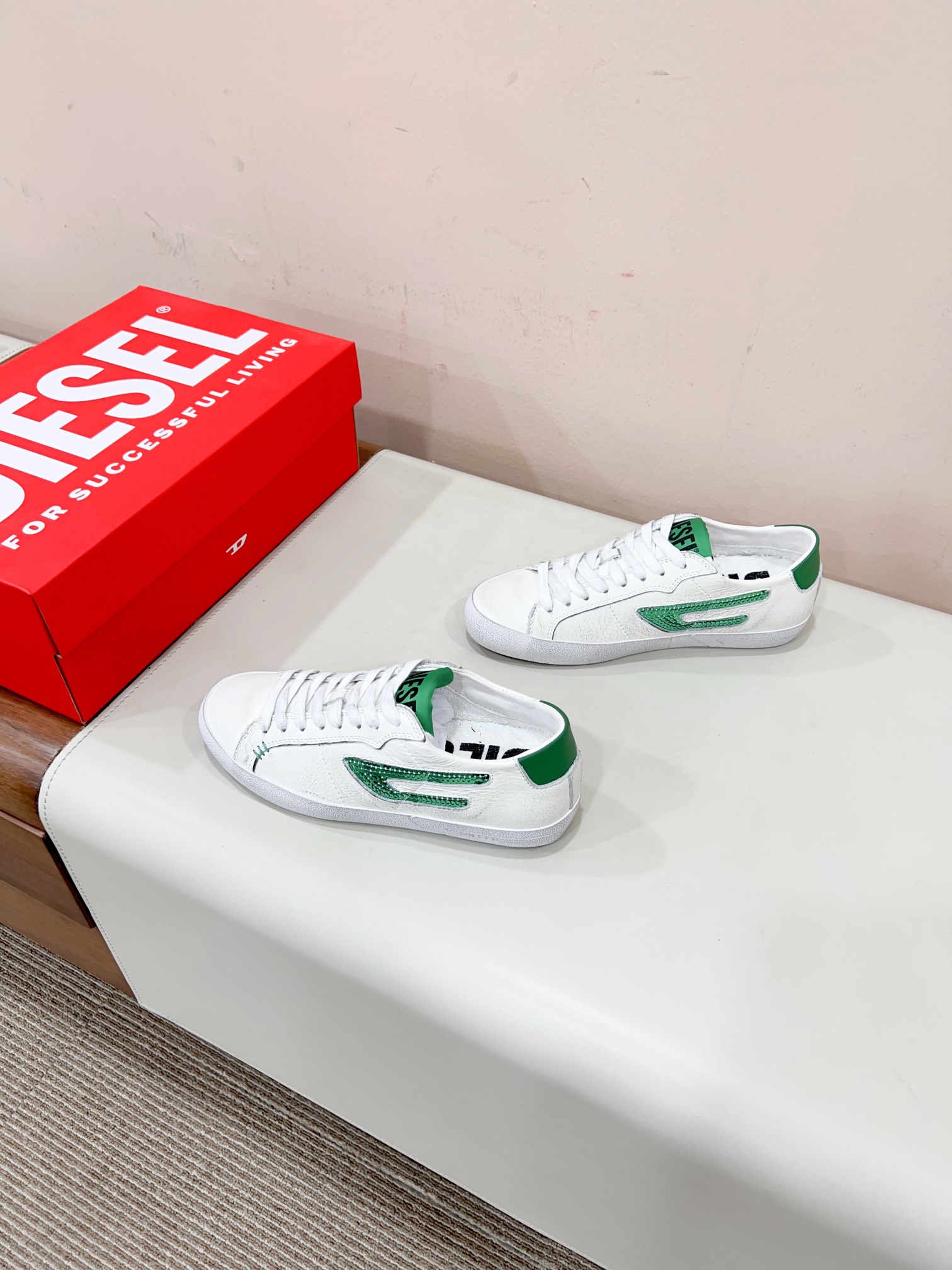 “2023 Diesel Quail Certified Recreational Shoes: Simple Design, Exclusive Color, Best Value” - 图片 2