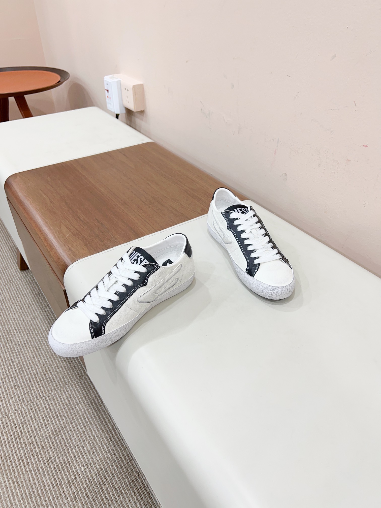 “2023 Certified Diesel Quail Recreational Shoes: Simple Design, Exclusive Color, Best Value” - 图片 4