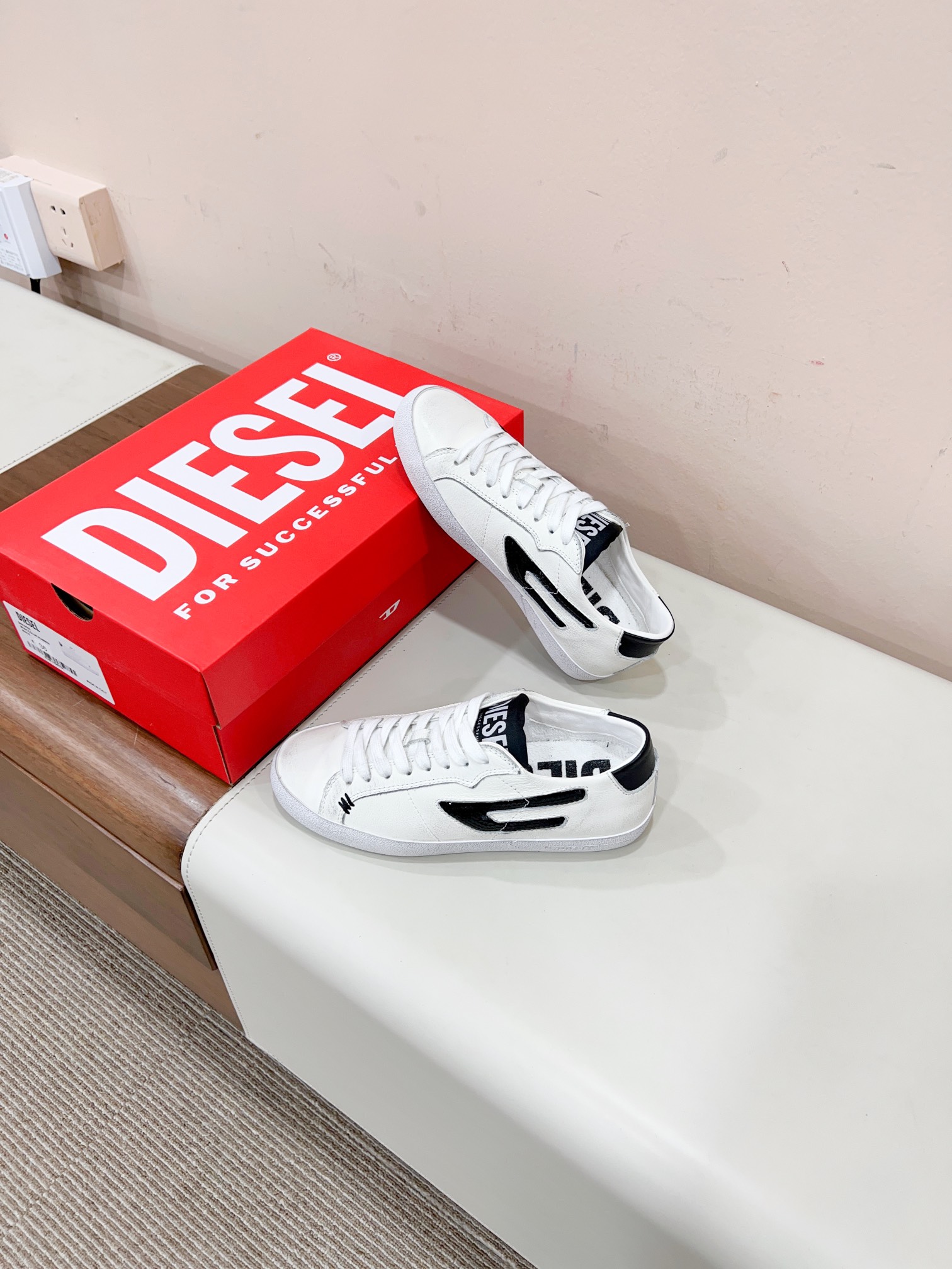 2023 Certified Diesel Quail Sneakers: Simple Design, Exclusive Color, Best Value - 图片 3