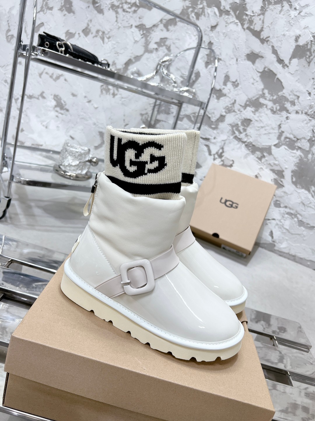 UGG新款二代袜筒雪地靴 - 保温性抜群の柔らかい素材