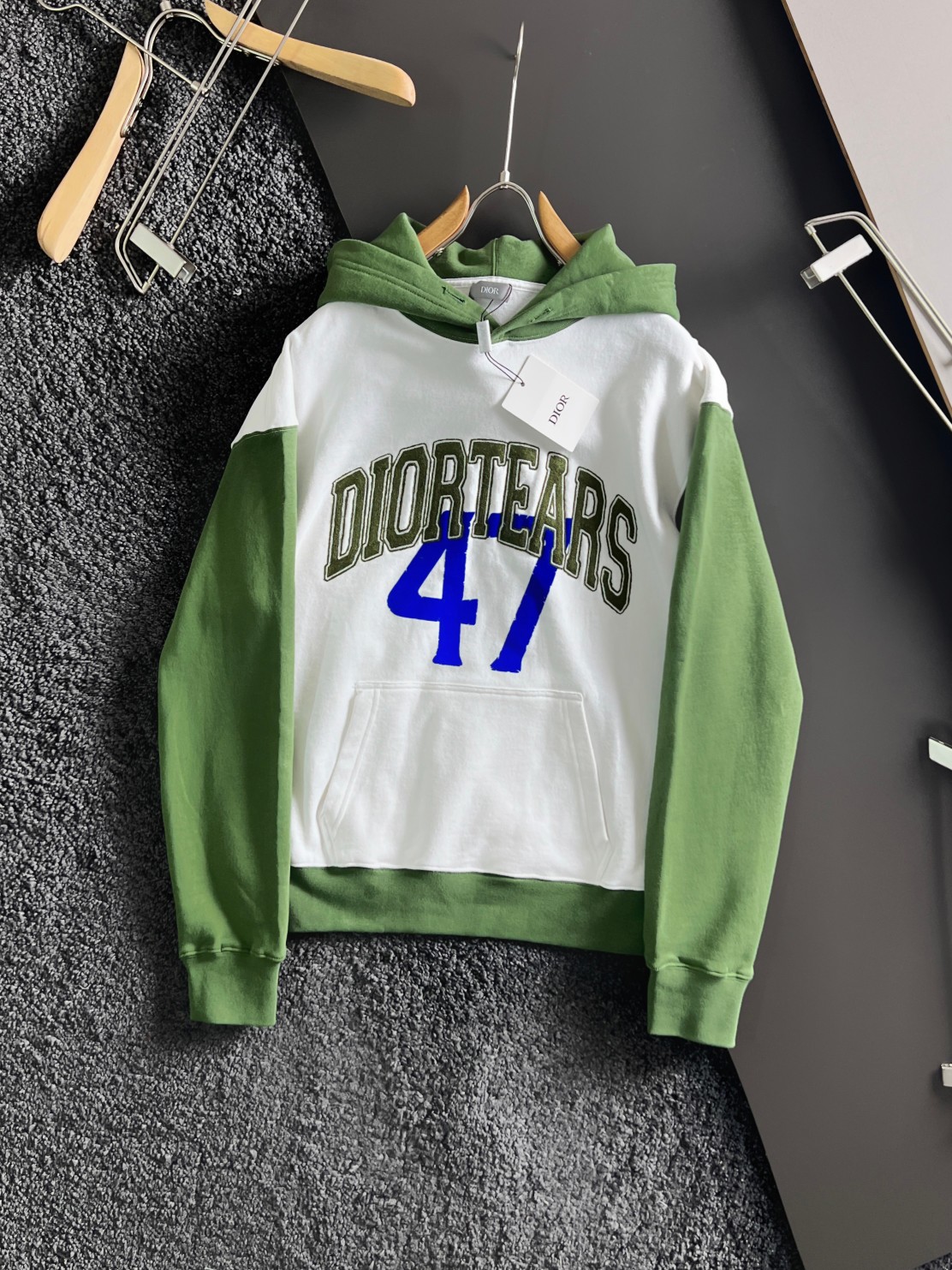 Is it illegal to buy dupe
 Dior Clothing Hoodies Blue Green Light White Embroidery Unisex Cotton Fall Collection 1947 Hooded Top P5205300