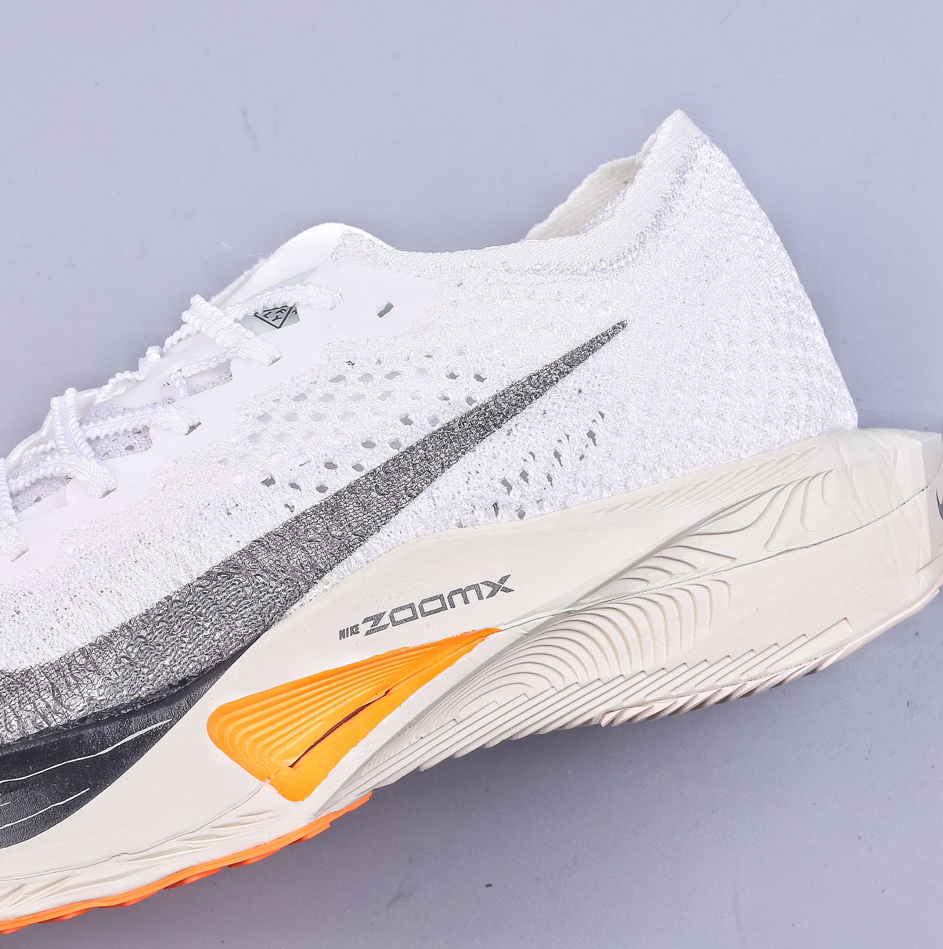 350 Nike ZoomX Vaporfly NEXT%3 减震马拉松跑步鞋  DX7957-100