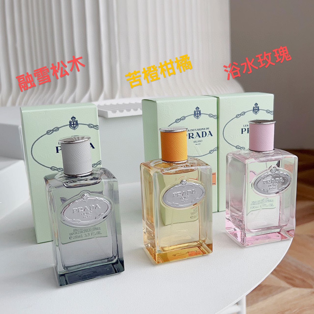 Batch Prada Private Collection Limited ⬇️Perfume tattoo on the skin - Perfume