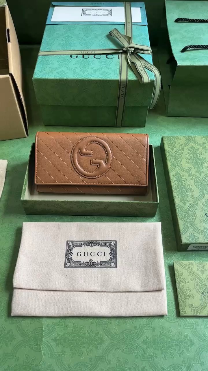 Gucci Blondie Wallet Brown