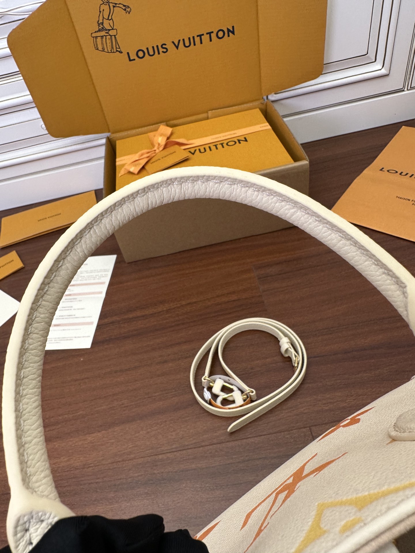 [Louis Vuitton Women