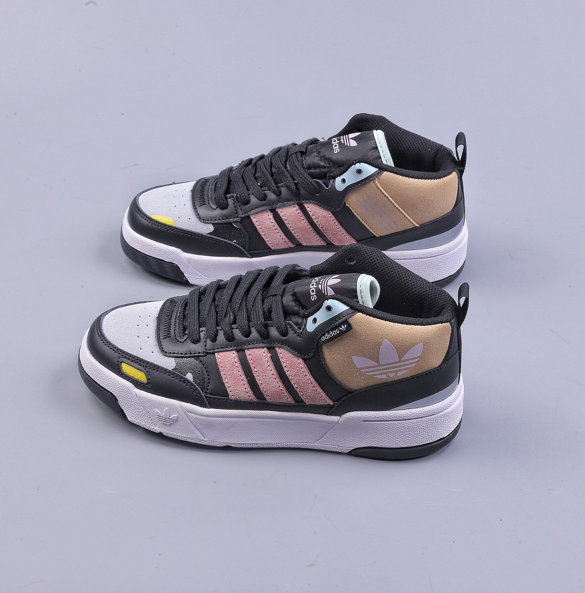 180 Adidas   Originals Post UP 中邦  H00224