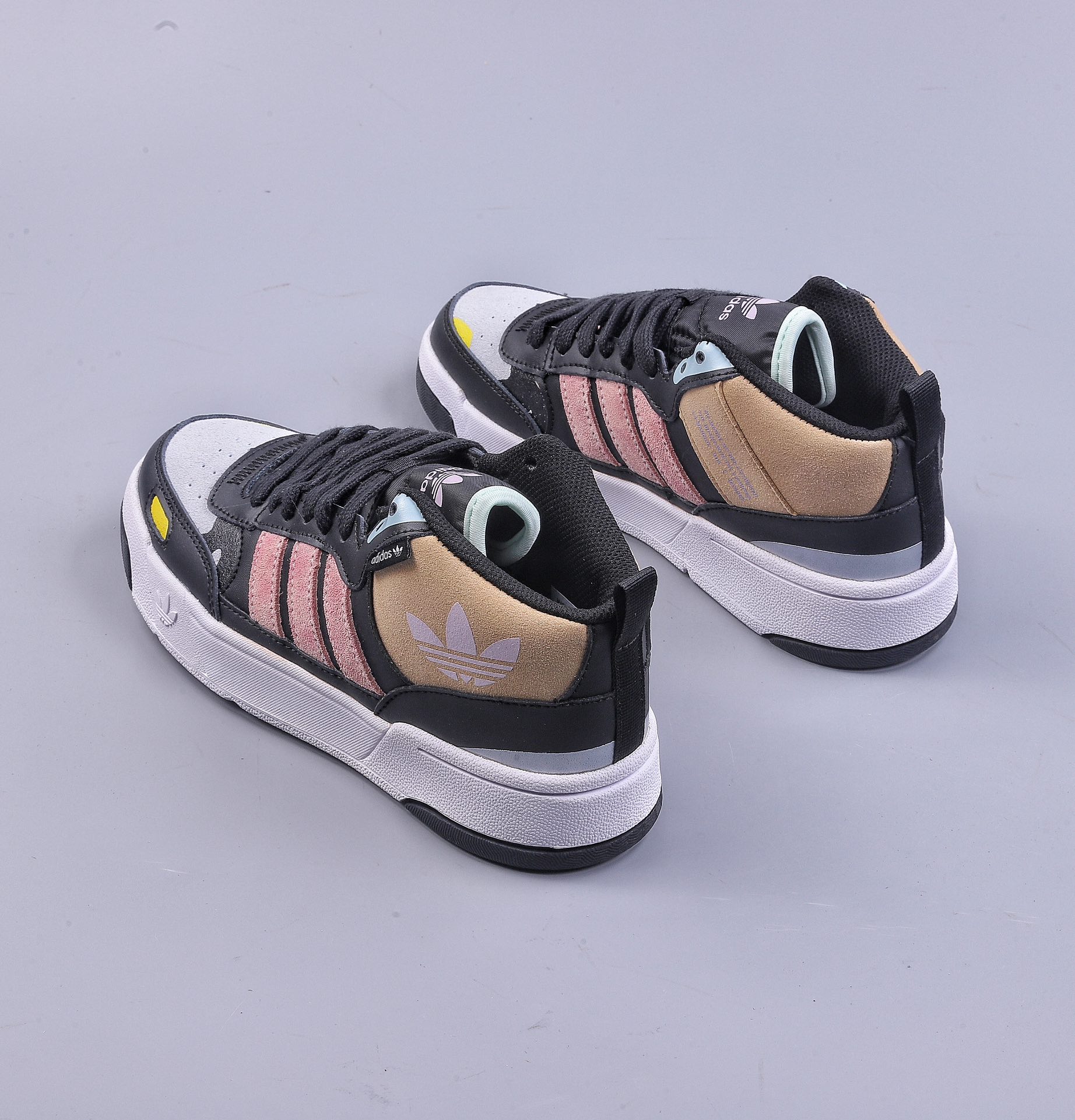 180 Adidas   Originals Post UP 中邦  H00224