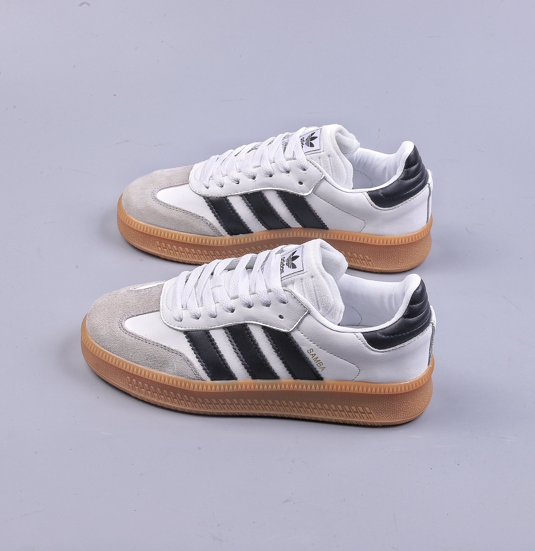 150 adidas Originals Samba XLG 桑巴 厚底生胶底 桑巴系列德训百搭复古低帮板鞋 IE1377