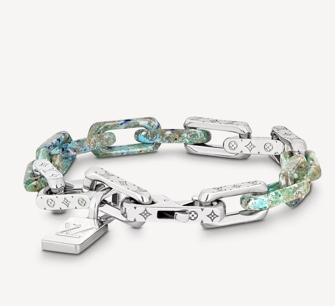 Louis Vuitton Jewelry Bracelet Necklaces & Pendants Plastic Resin Fashion