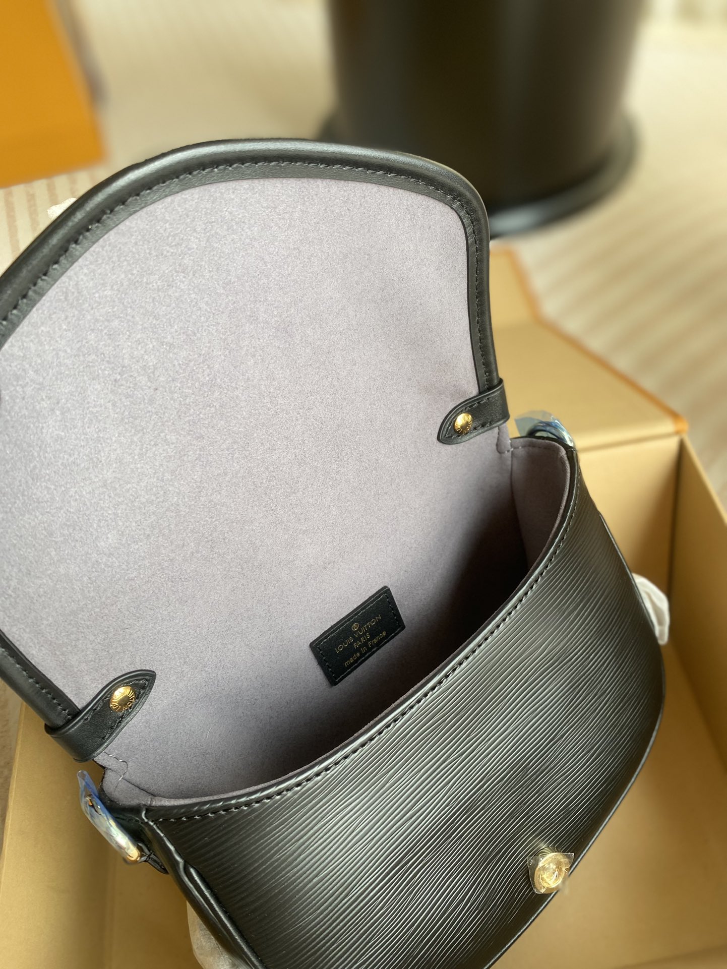 Louis Vuitton Luxury Handbag Collection 8
