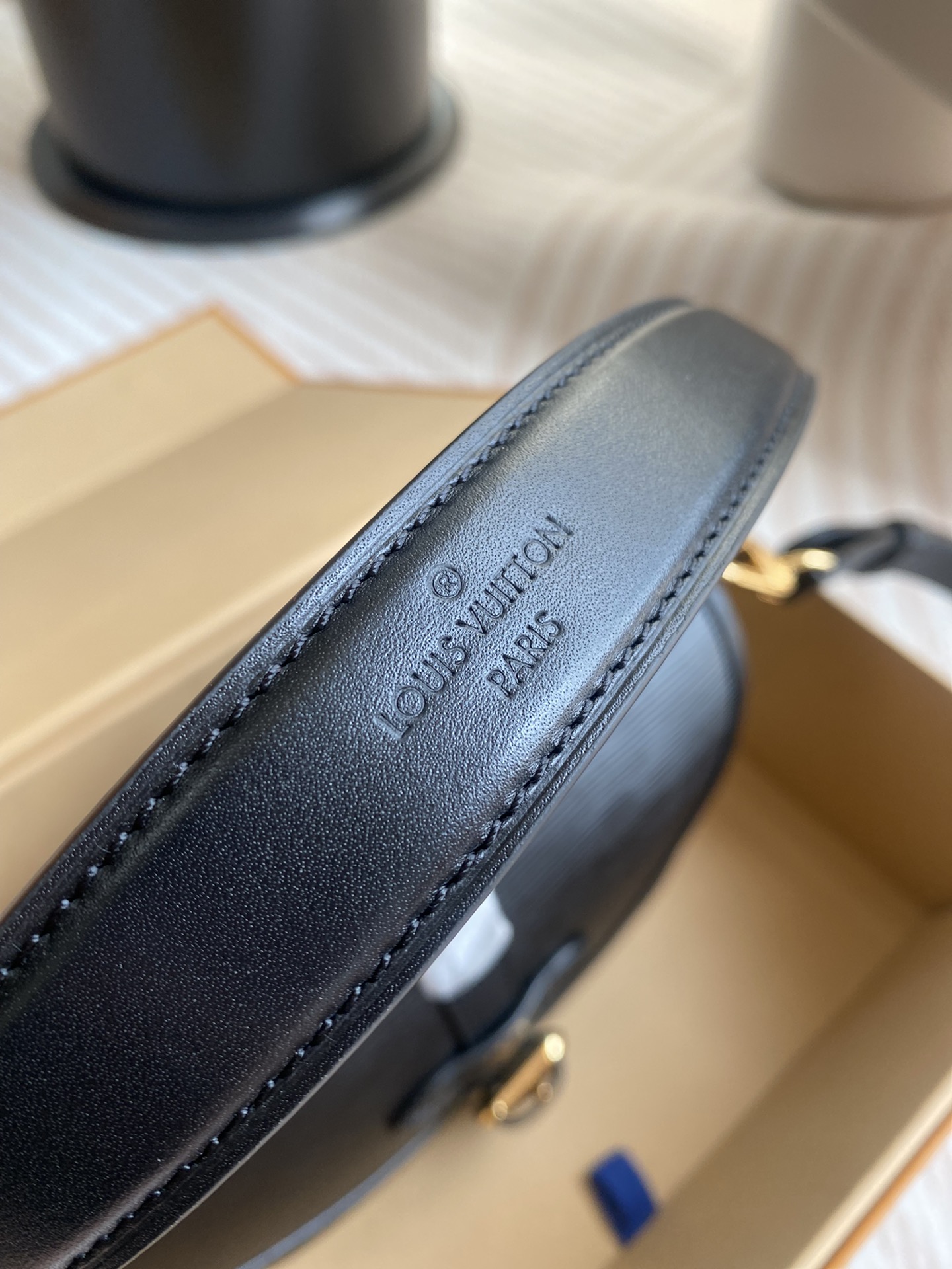 Louis Vuitton Luxury Handbag Collection 7