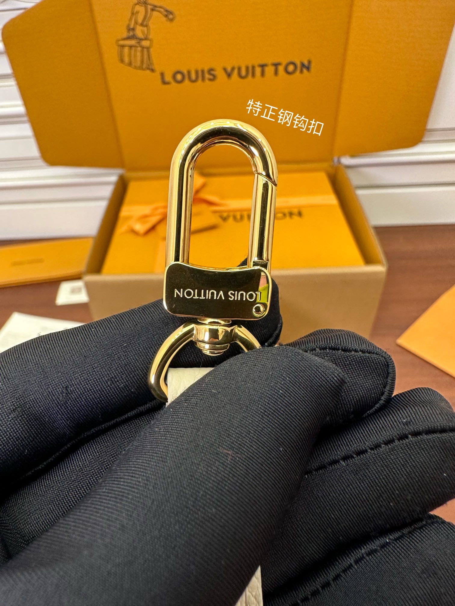 独家首发型号特正版M46393品质全面再次升级专柜同步电子芯片内码新礼盒礼品袋保护纸铜版电子标签合格证皮