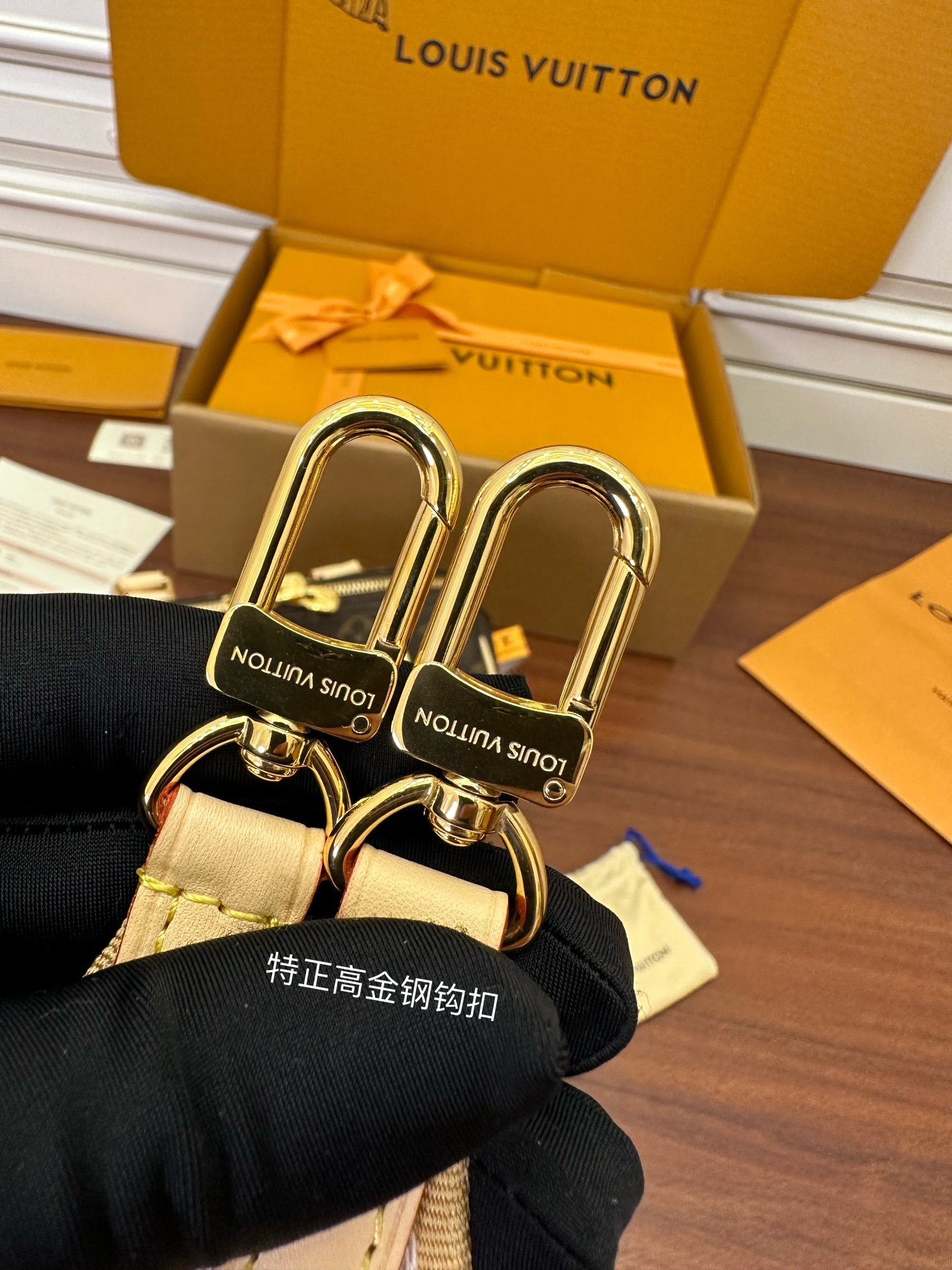 独家首发型号特正版M46594品质全面再次升级专柜同步电子芯片内码新礼盒礼品袋保护纸铜版电子标签合格证皮