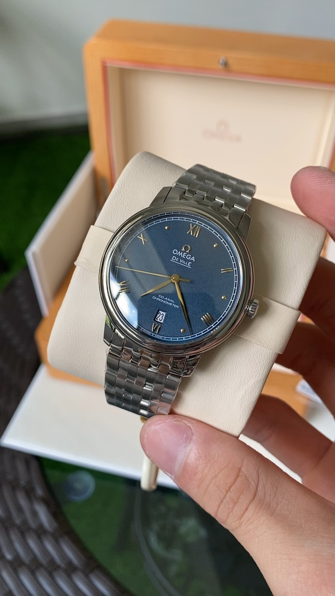 Omega Swiss Master Horology Mechanical Watch Timepiece Ref.748D7179