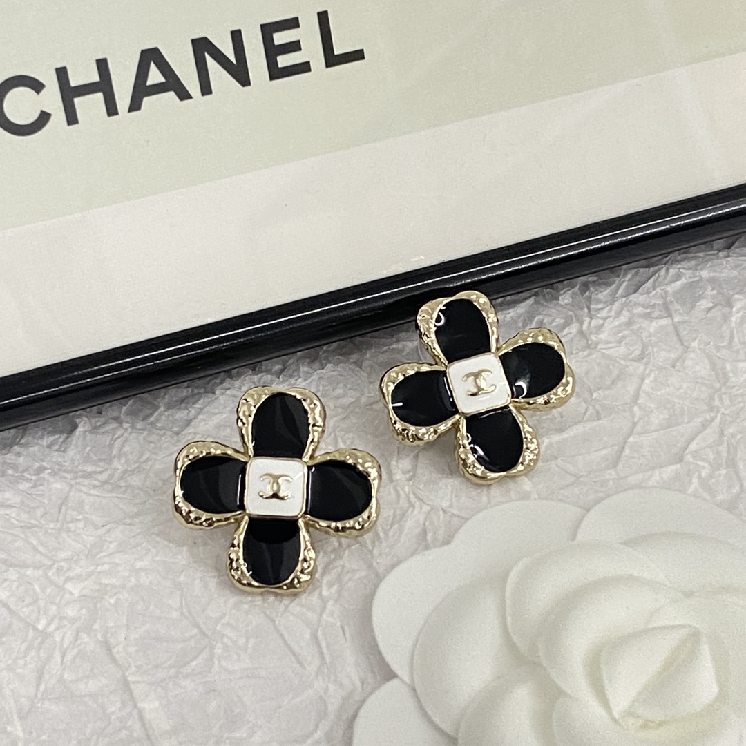 Chanel Jewelry Earring Find replica
 Black Gold Platinum White Vintage